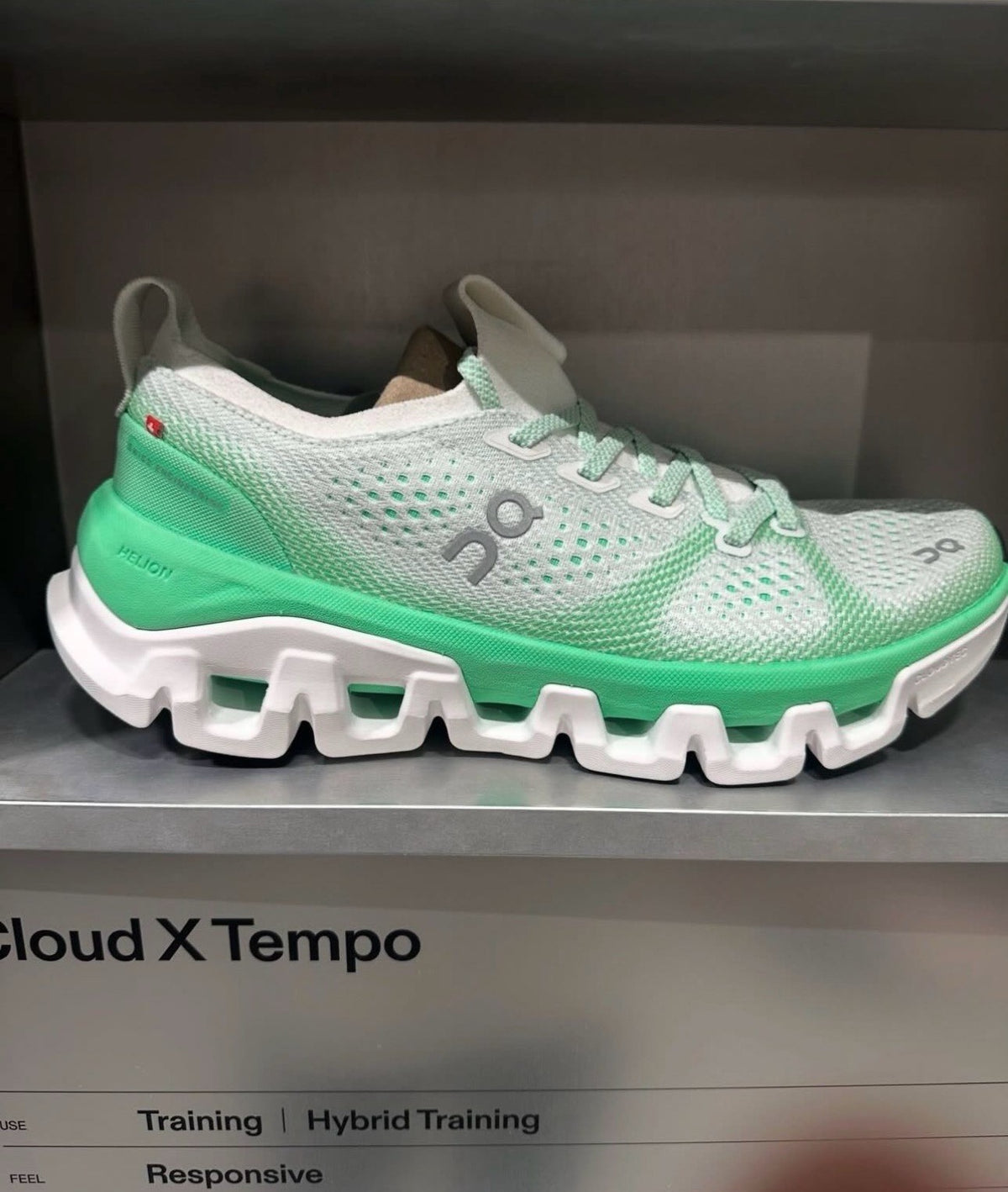 On Cloud X Tempo starts (P10495)